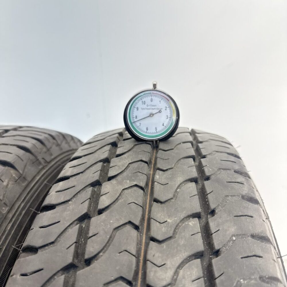 Pneumatici Usati 195 70 R15C 104 102S Dunlop EconoDrive 99% Invernali | Gomme Usate | PrimaGomme.it Pneumatici Usati 195 70 R15C 104 102S Dunlop EconoDrive 99% Invernali - immagine 2
