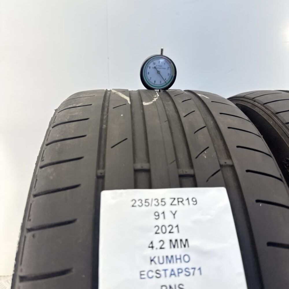 Pneumatici Usati 235 35 ZR19 91Y Kumho ECSTAP S71 Estive | Gomme Usate | PrimaGomme.it Pneumatici Usati 235 35 ZR19 91Y Kumho ECSTAP S71 Estive - immagine 2
