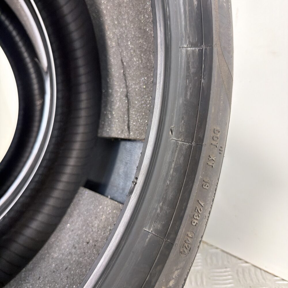 Gomme Usate 325 30 ZR21 108Y Pirelli PZero 81% Estive | Gomme Usate | PrimaGomme.it Gomme Usate 325 30 ZR21 108Y Pirelli PZero 81% Estive - immagine 6