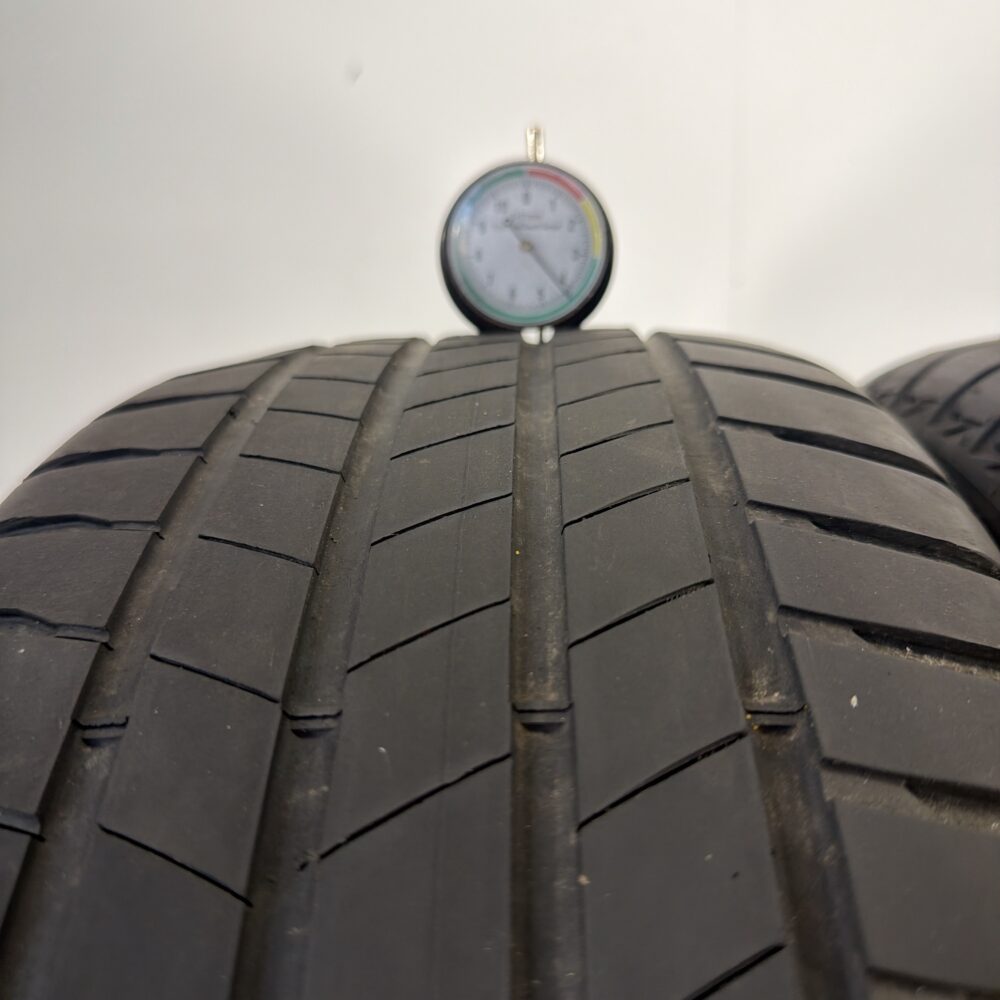 Pneumatici Usati 215 55 R17 94V Bridgestone Turanza T005 Estive | Gomme Usate | PrimaGomme.it Pneumatici Usati 215 55 R17 94V Bridgestone Turanza T005 Estive - immagine 2