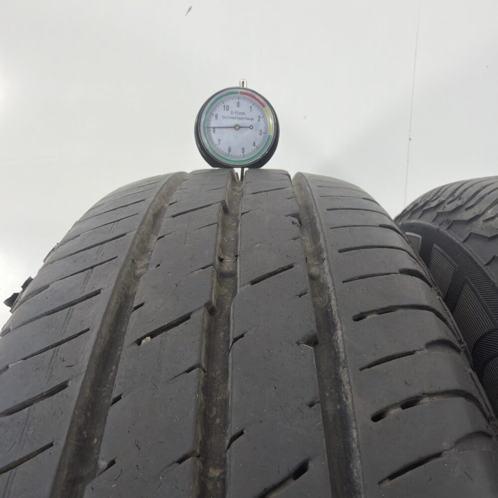 Gomme Usate 195 R14C 106 104 Q Continental Vanco 2 97% Estive | Gomme Usate | PrimaGomme.it Gomme Usate 195 R14C 106 104 Q Continental Vanco 2 97% Estive - immagine 4