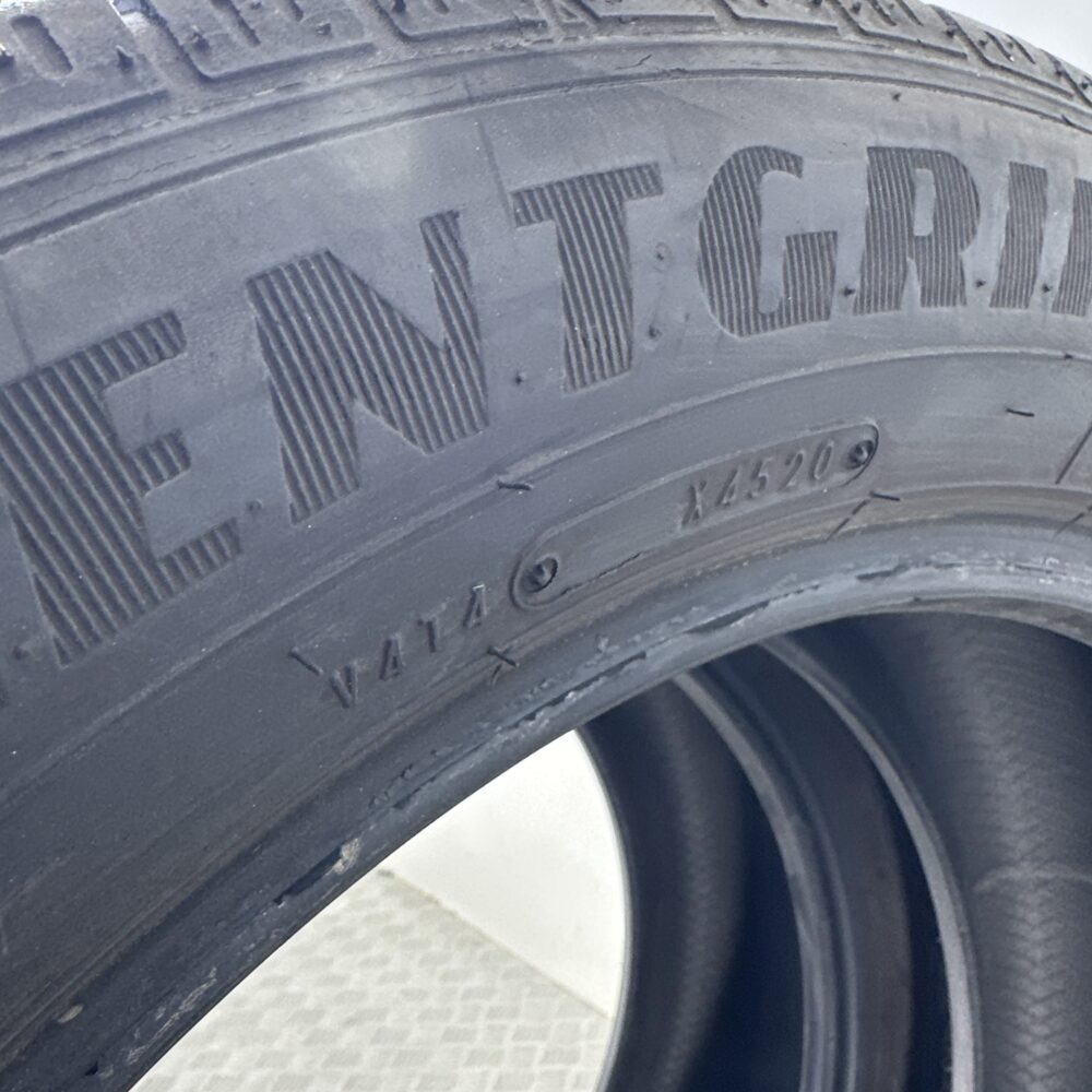 Pneumatici Usati 225 55 R19 99V Goodyear EfficientGrip SUV4X4 73% Estive | Gomme Usate | PrimaGomme.it Pneumatici Usati 225 55 R19 99V Goodyear EfficientGrip SUV4X4 73% Estive - immagine 5