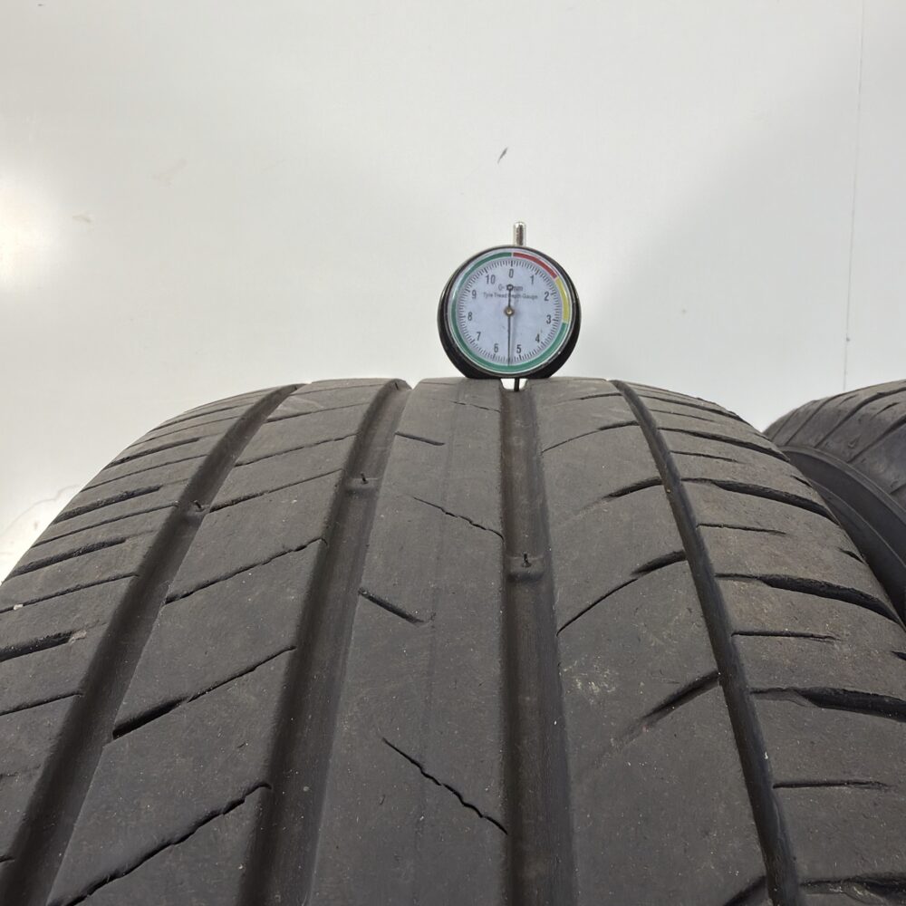 Gomme Usate 235 55 ZR17 103W Kumho Ecsta HS52 77% Estive | Gomme Usate | PrimaGomme.it Gomme Usate 235 55 ZR17 103W Kumho Ecsta HS52 77% Estive - immagine 2