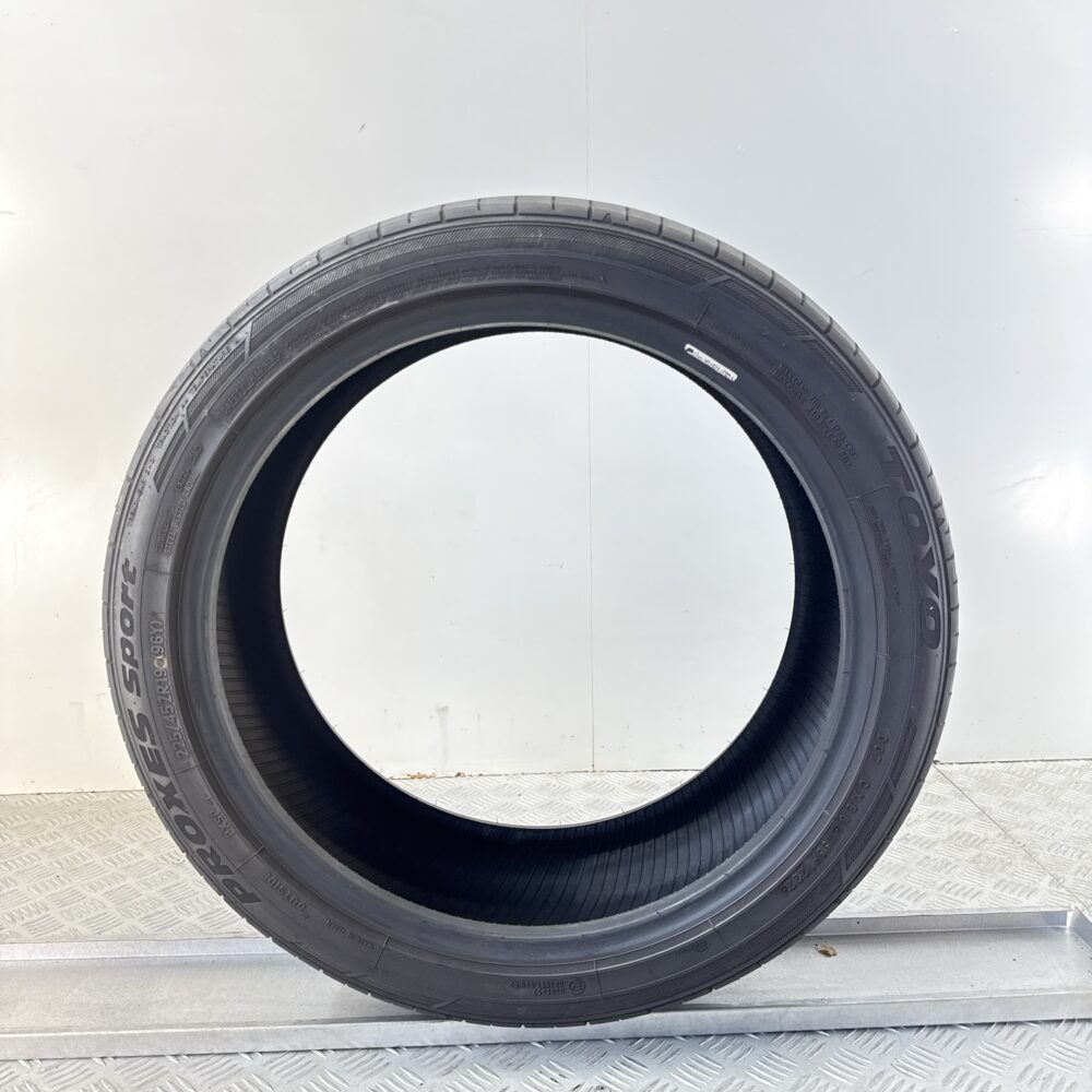 Pneumatico Usato 225 45 ZR19 96Y Toyo Proxes Sport Estivo | Gomme Usate | PrimaGomme.it Pneumatico usato 225 45 ZR19 Toyo Proxes Sport - foto 4