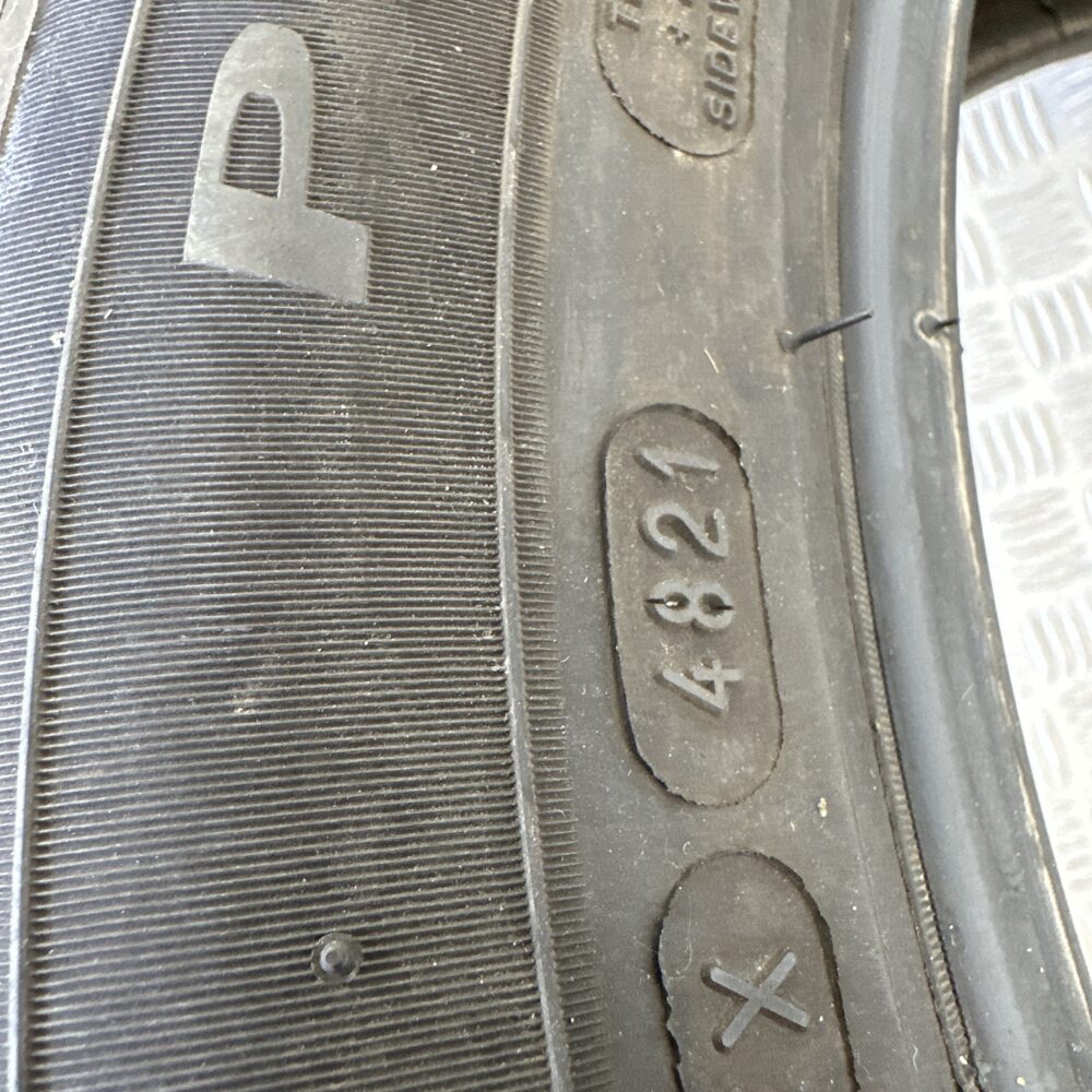 Pneumatico Usato 225 50 R18 95V Michelin Primacy 3 Estivo | Gomme Usate | PrimaGomme.it Pneumatico usato 225 50 R18 Michelin Primacy 3