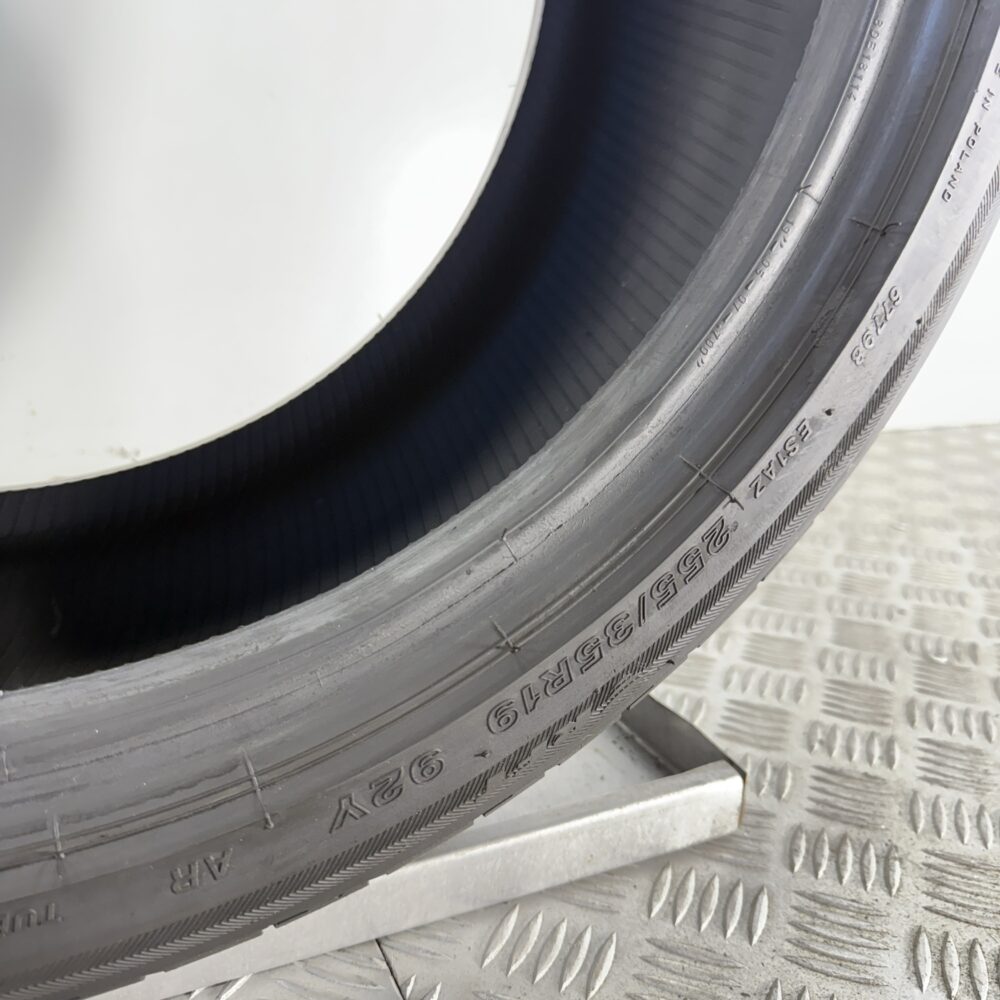 Gomme Usate 255 35 R19 92Y Bridgestone Potenza S001 Estive | Gomme Usate | PrimaGomme.it Gomme Usate 255 35 R19 92Y Bridgestone Potenza S001 Estive - immagine 5