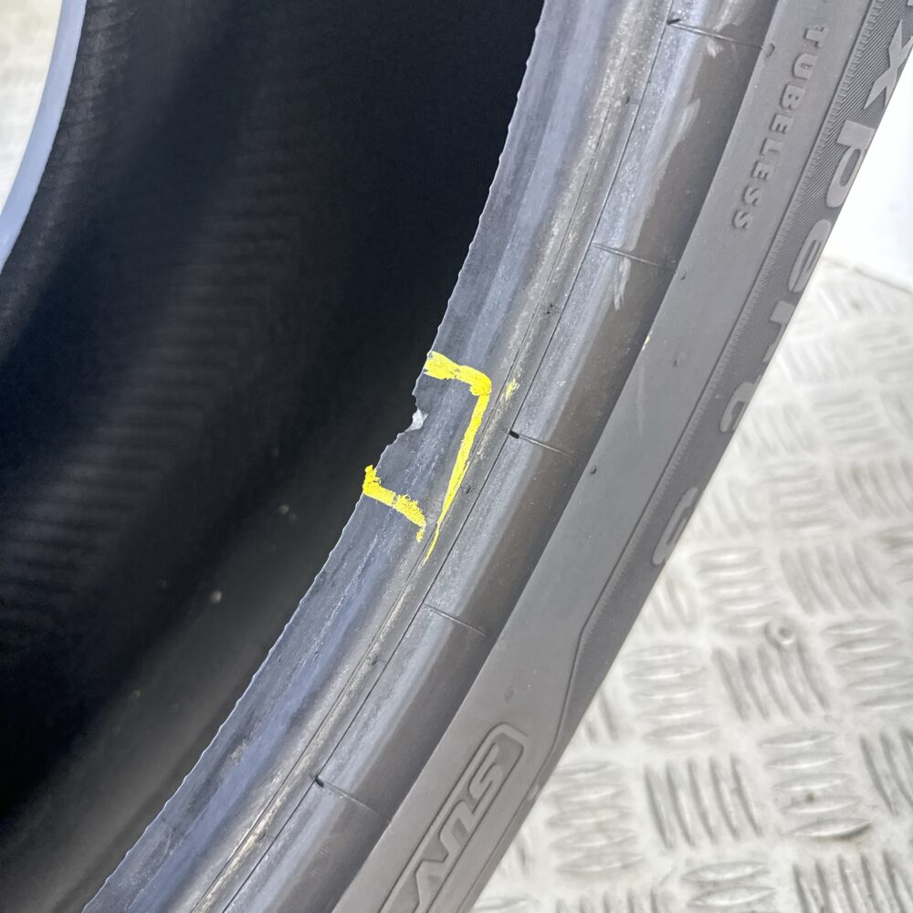 Gomme Usate 215 65 R16 98H Uniroyal Rainexpert 3 Estive | Gomme Usate | PrimaGomme.it Gomme Usate 215 65 R16 98H Uniroyal Rainexpert 3 Estive - immagine 9