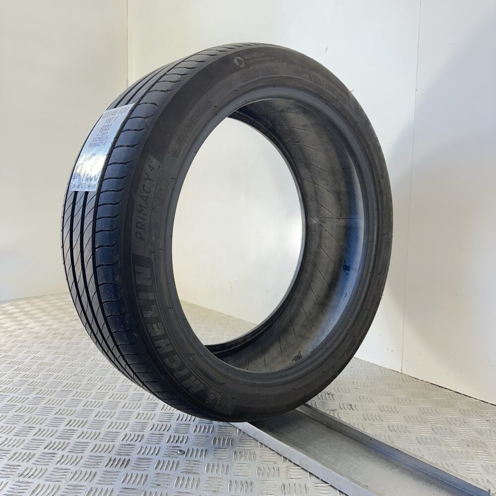 Pneumatico Usato 235 45 R20 100V Michelin Primacy 4 Estivo | Gomme Usate | PrimaGomme.it Pneumatico usato 235 45 R20 Michelin Primacy 4 - foto 2