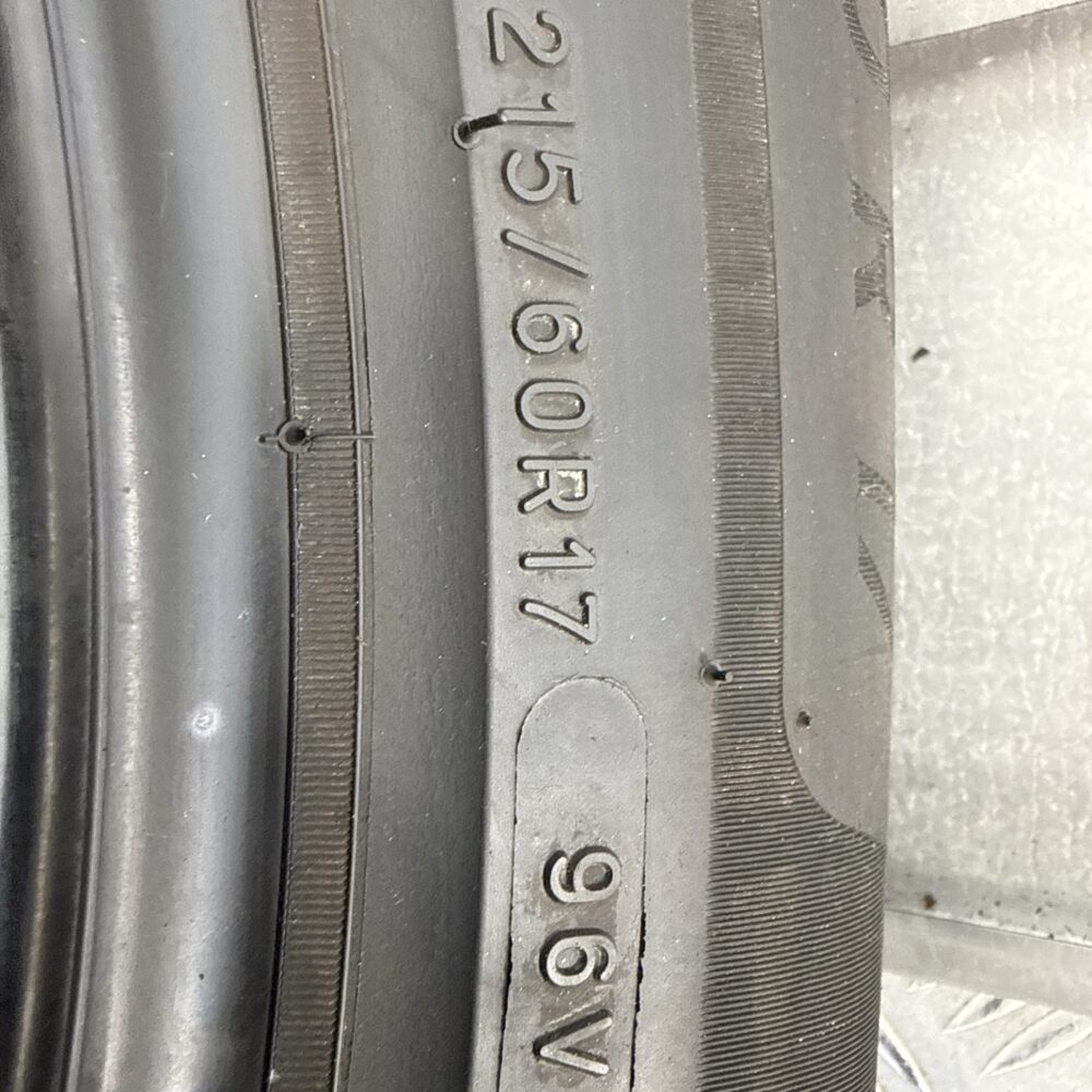 Pneumatici Usati 215 60 R17 96V Michelin Primacy 4 Estive | Gomme Usate | PrimaGomme.it Pneumatici usati 215 60 R17 Michelin Primacy 4 - foto 4
