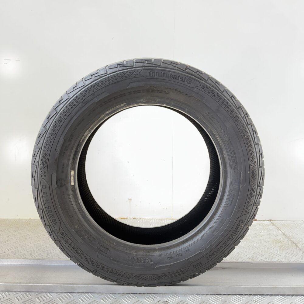 Pneumatico Usato 195 65 R16C 104/102T Continental ContiVanContact 100 83% Estivo | Gomme Usate | PrimaGomme.it Pneumatico usato 195 65 R16C Continental ContiVanContact 100