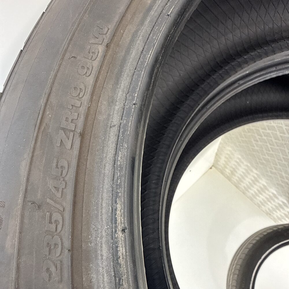 Gomme Usate 235 45 ZR19 95W Kumho Crugen HP91 Estive | Gomme Usate | PrimaGomme.it Gomme Usate 235 45 ZR19 95W Kumho Crugen HP91 Estive - immagine 4
