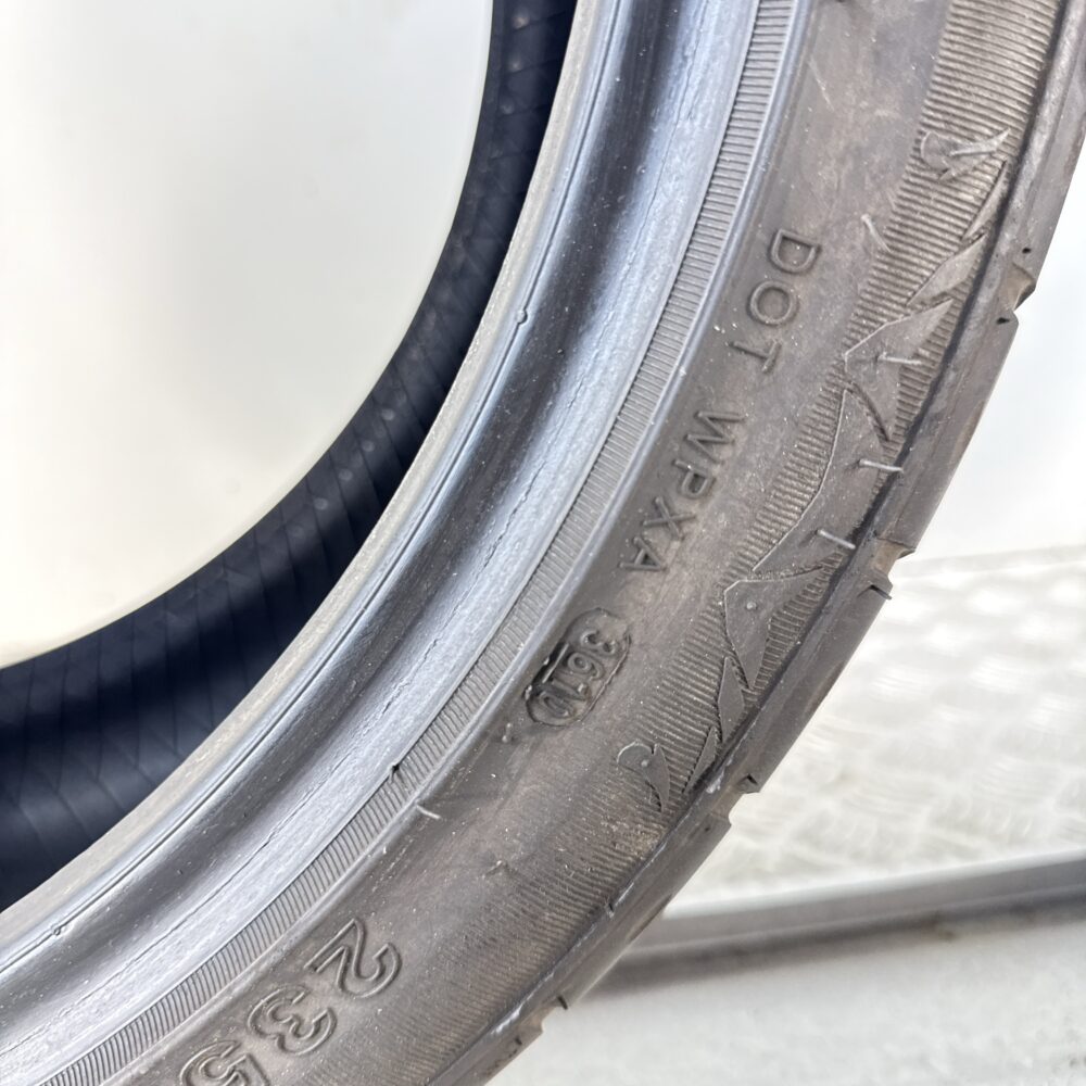 Gomme Usate 235 40 ZR18 95W Sunny SN3970 81% Estive | Gomme Usate | PrimaGomme.it Gomme Usate 235 40 ZR18 95W Sunny SN3970 81% Estive - immagine 8