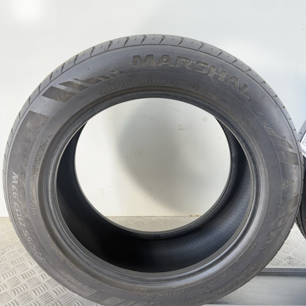 Gomme Usate 225 55 ZR17 97W Marshall Crugen HP91 77% Estive | Gomme Usate | PrimaGomme.it Gomme Usate 225 55 ZR17 97W Marshall Crugen HP91 77% Estive - immagine 9