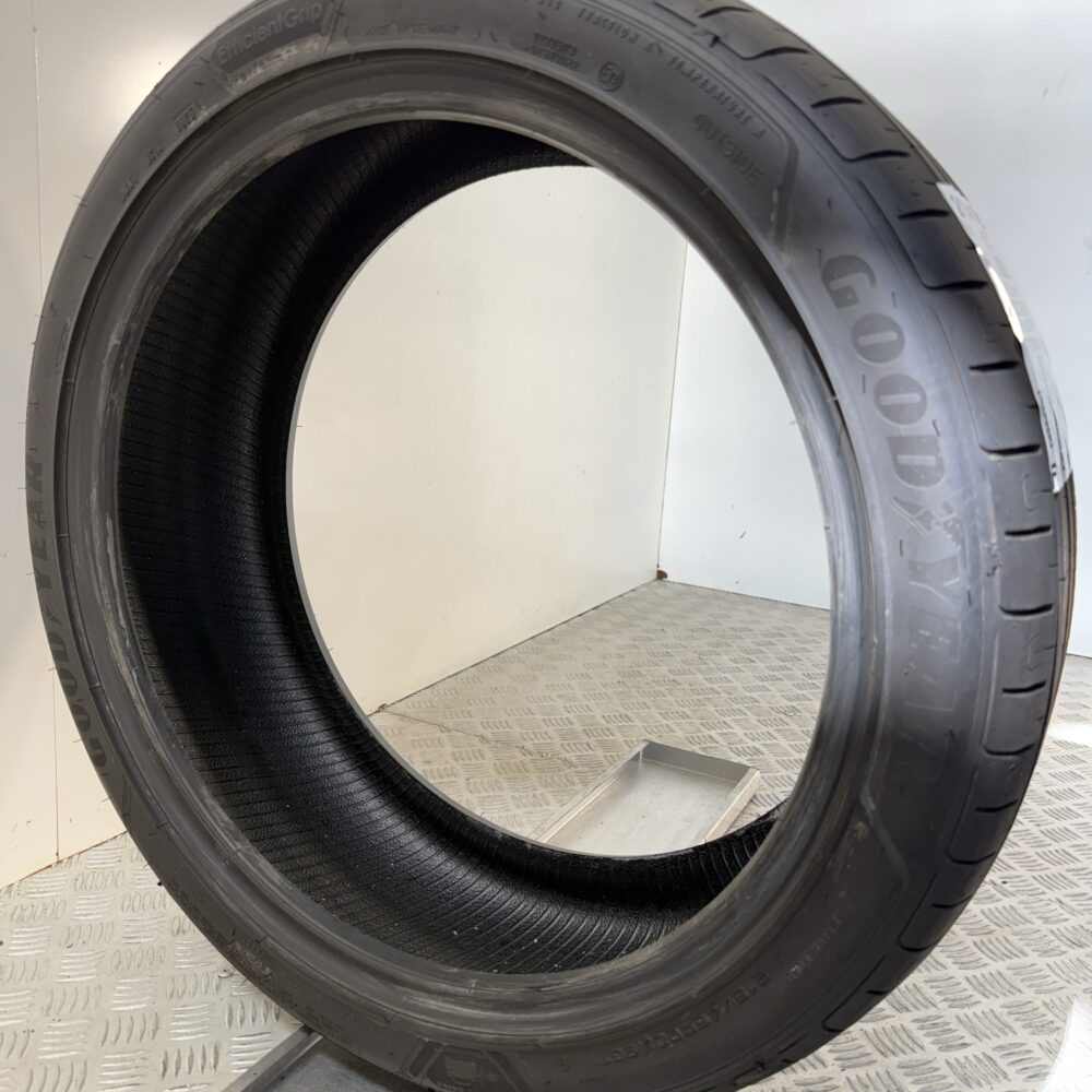 Gomma Usata 215 45 R20 95T Goodyear EfficientGrip Performance 89% Estiva | Gomme Usate | PrimaGomme.it Gomma Usata 215 45 R20 95T Goodyear EfficientGrip Performance 89% Estiva - immagine 6