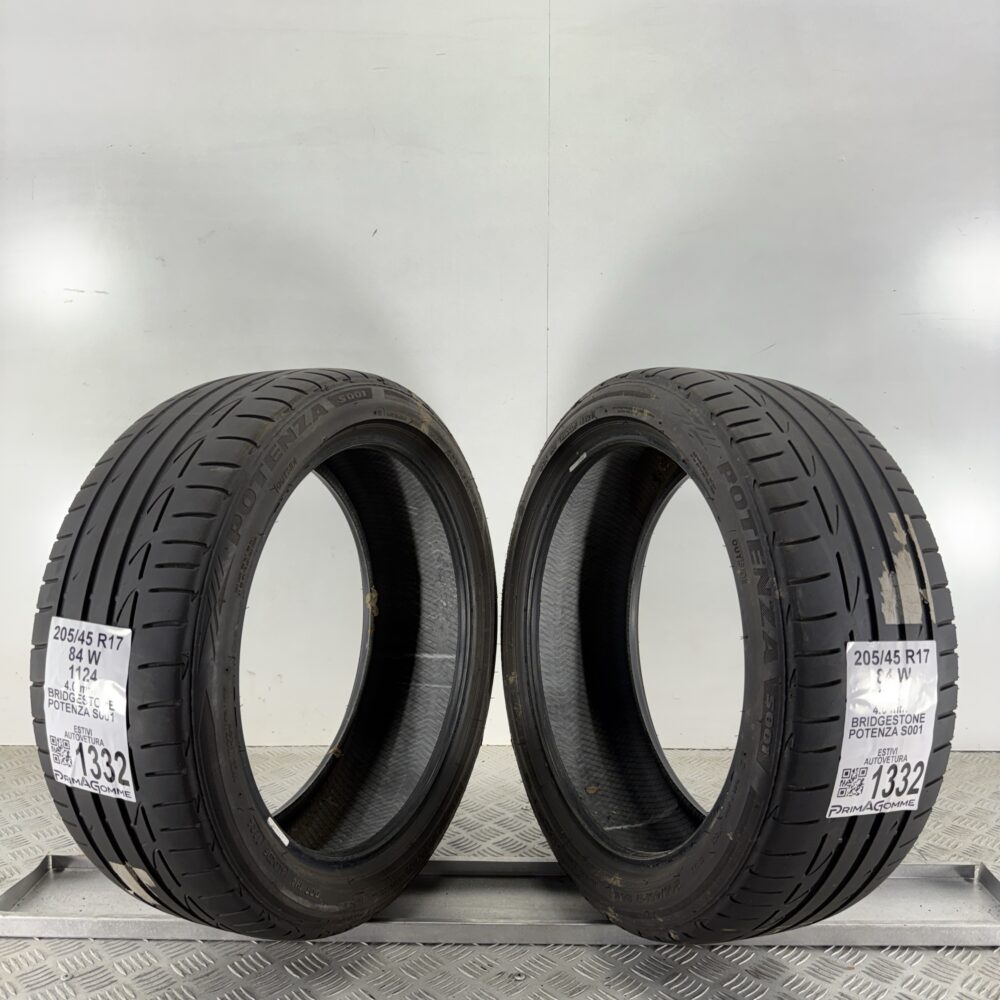 Pneumatici Usati 205 45 R17 84W Bridgestone Potenza S001 Estive | Gomme Usate | PrimaGomme.it Pneumatici usati 205 45 R17 Bridgestone Potenza S001