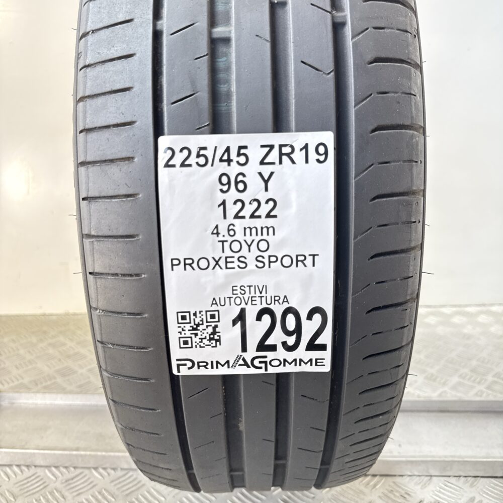 Pneumatico Usato 225 45 ZR19 96Y Toyo Proxes Sport Estivo | Gomme Usate | PrimaGomme.it Pneumatico usato 225 45 ZR19 Toyo Proxes Sport