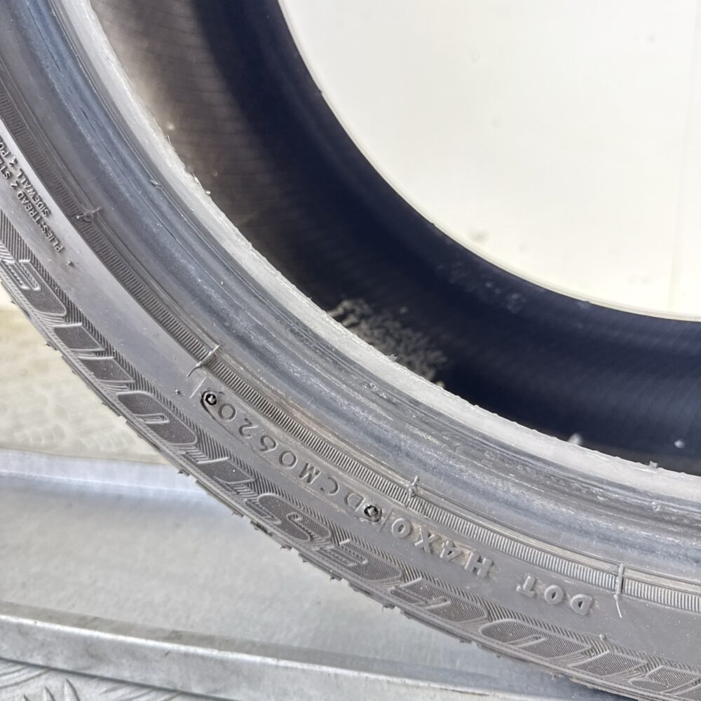 Pneumatico Usato 215 45 R18 93Y Bridgestone Potenza RE050A 71% Estivo | Gomme Usate | PrimaGomme.it Pneumatico usato 215 45 R18 Bridgestone Potenza RE050A - foto 3