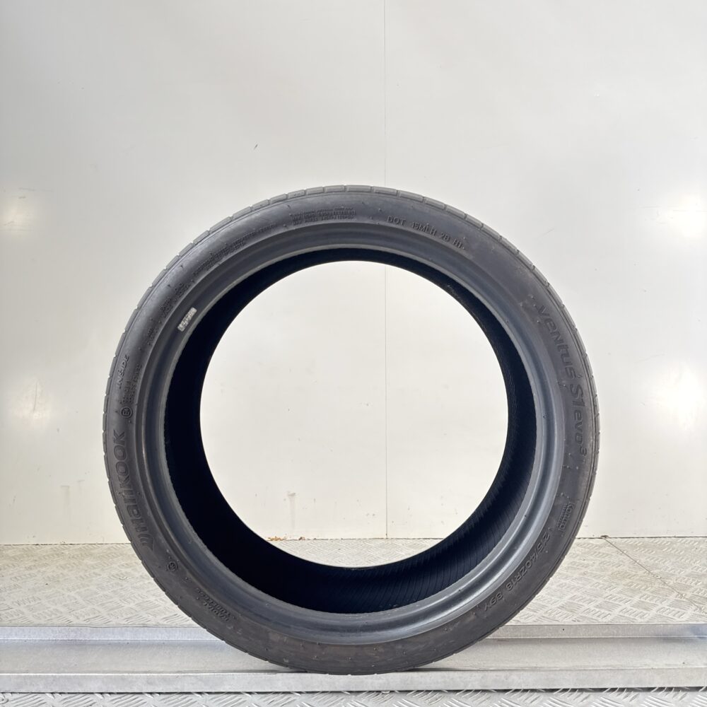 Pneumatico Usato 215 40 ZR18 89Y Hankook Ventus S1EVO3 Estivo | Gomme Usate | PrimaGomme.it Pneumatico usato 215 40 ZR18 Hankook Ventus S1EVO3