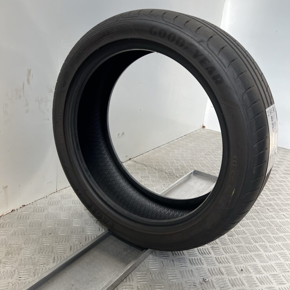 Pneumatico Usato 215 45 R18 89V Goodyear Eagle F1 Asymmetric 3 77% Estivo | Gomme Usate | PrimaGomme.it Pneumatico usato 215 45 R18 Goodyear Eagle F1 Asymmetric 3