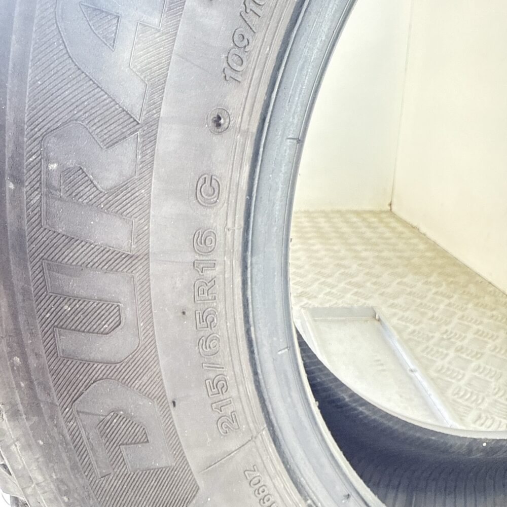 Pneumatico Usato 215 65 R16C 109/107T Bridgestone Duravis R660 Estivo | Gomme Usate | PrimaGomme.it Pneumatico usato 215 65 R16C Bridgestone Duravis R660 - foto 2