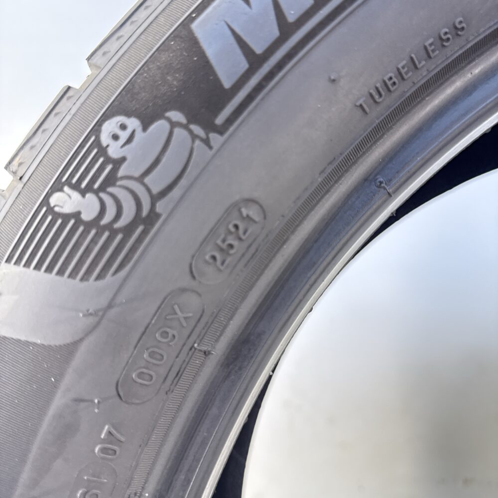 Gomme Usate 265 45 R20 104V Michelin Pilot Alpin 5 SUV Invernali | Gomme Usate | PrimaGomme.it Gomme usate 265 45 R20 Michelin Pilot Alpin 5 SUV