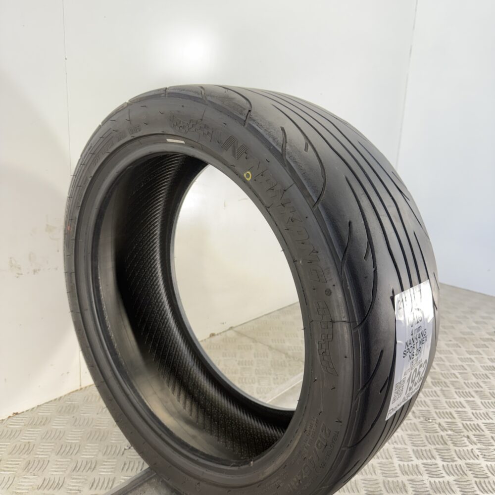 Pneumatico Usato 215 45 ZR18 93W Nankang Sport Nex NS-2R Estivo | Gomme Usate | PrimaGomme.it Pneumatico usato 215 45 ZR18 Nankang Sport Nex NS-2R - foto 4