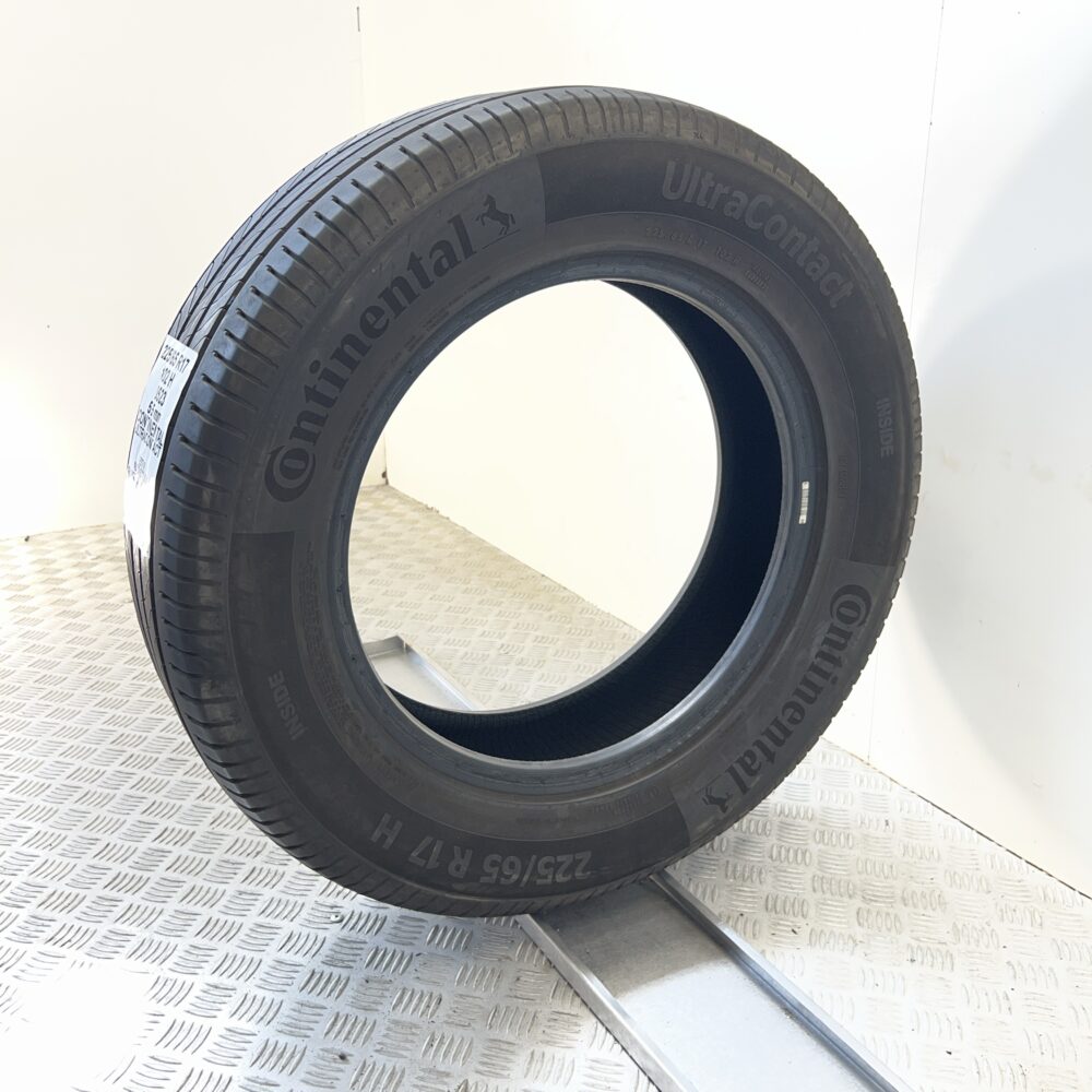 Pneumatico Usato 225 65 R17 102H CONTINENTAL UltraContact 79% Estivo | Gomme Usate | PrimaGomme.it Pneumatico usato 225 65 R17 CONTINENTAL UltraContact - foto 2