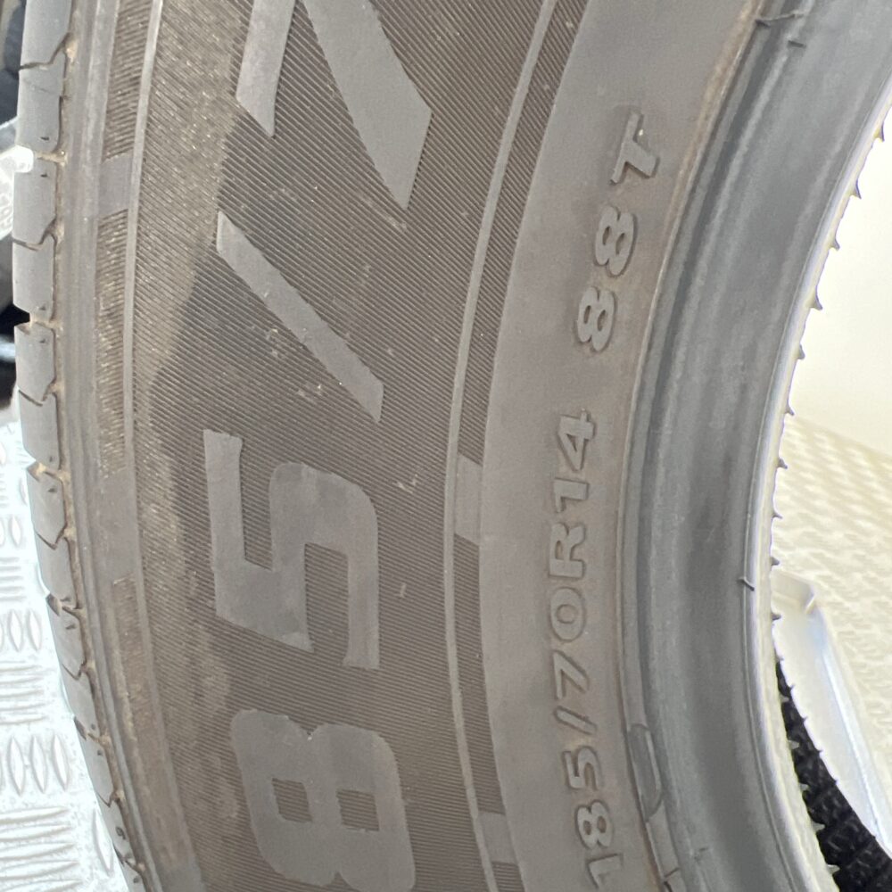 Pneumatico Usato 185 70 R14 88T ZEETEX ZT6000 eco 86% Estivo | Gomme Usate | PrimaGomme.it Pneumatico usato 185 70 R14 ZEETEX ZT6000 eco - foto 4