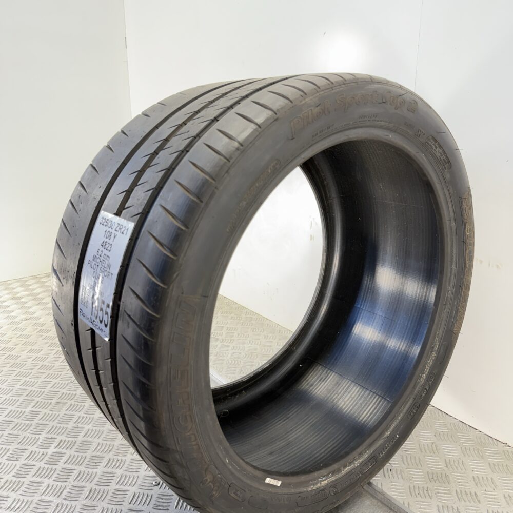 Pneumatico Usato 325 30 ZR21 108Y Michelin Pilot Sport Cup 2 89% Estivo | Gomme Usate | PrimaGomme.it Pneumatico usato 325 30 ZR21 Michelin Pilot Sport Cup 2 - foto 5