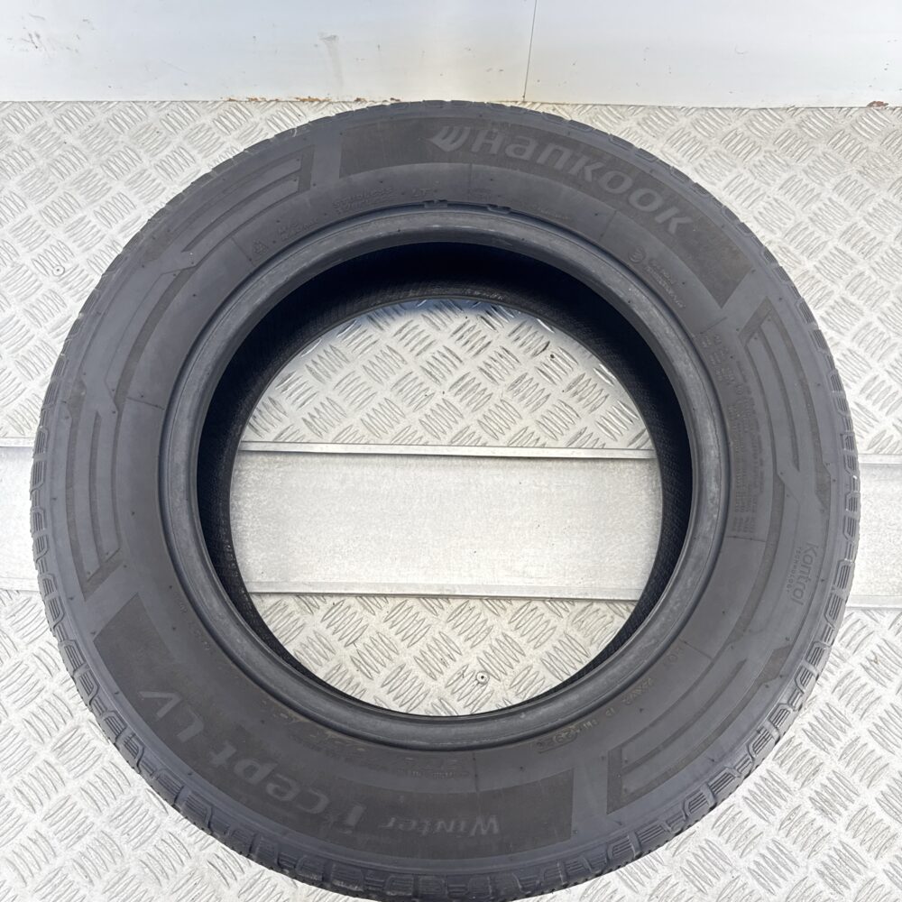 Gomma Usata 205 65 R16C 107/105T Hankook Winter Icept LV Invernale | Gomme Usate | PrimaGomme.it Gomma usata 205 65 R16C Hankook Winter Icept LV - foto 3