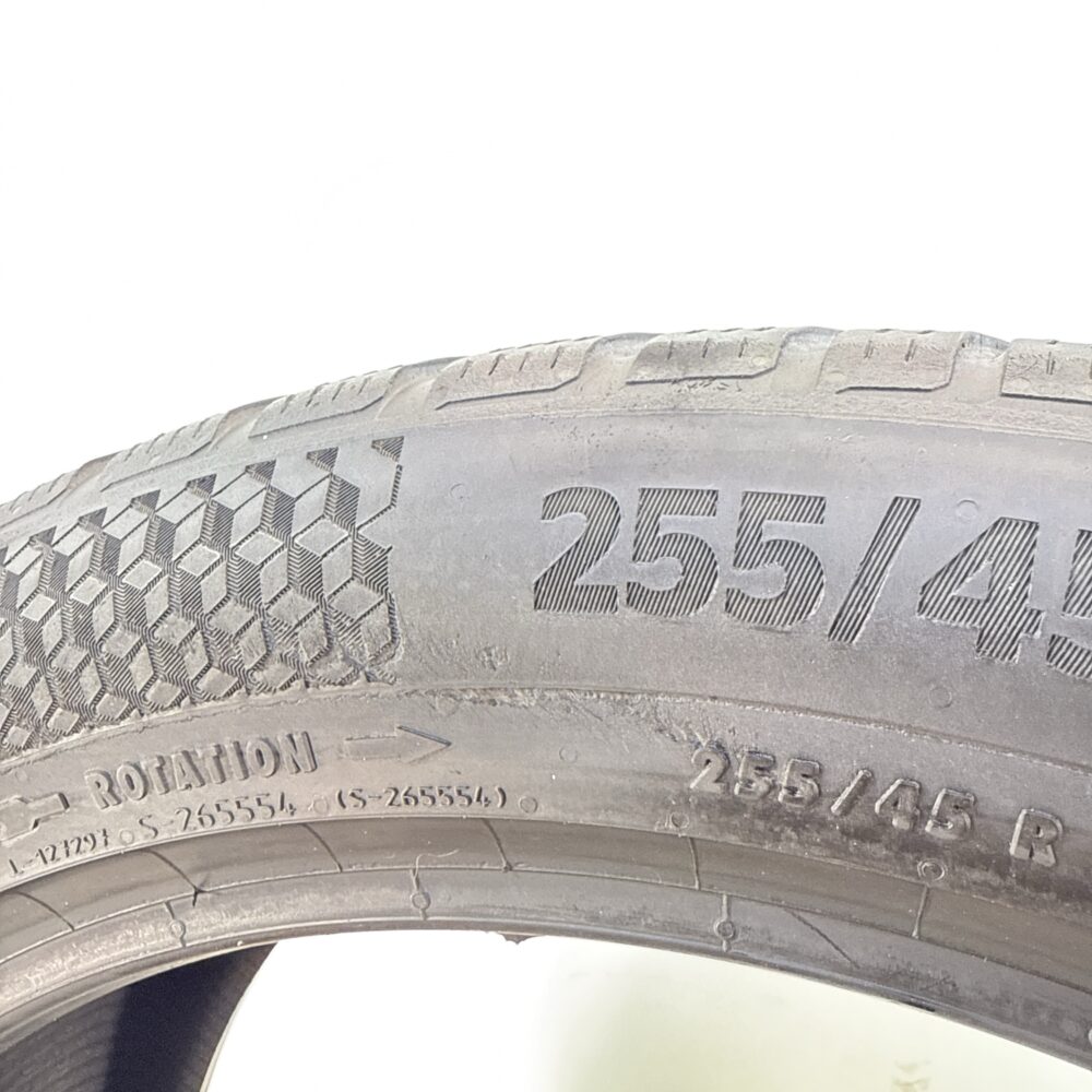 Gomme Usate 255 45 R20 105V Continental Winter Contact TS870 Invernali | Gomme Usate | PrimaGomme.it Gomme usate 255 45 R20 Continental Winter Contact TS870