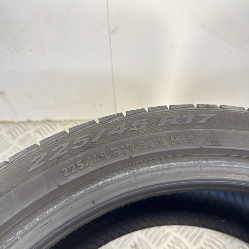 Gomma Usata 225 45 R17 XL 94W Pirelli Cinturato Plus 4 Stagioni | Gomme Usate | PrimaGomme.it Gomma usata 225 45 R17 Pirelli Cinturato Plus - foto 2