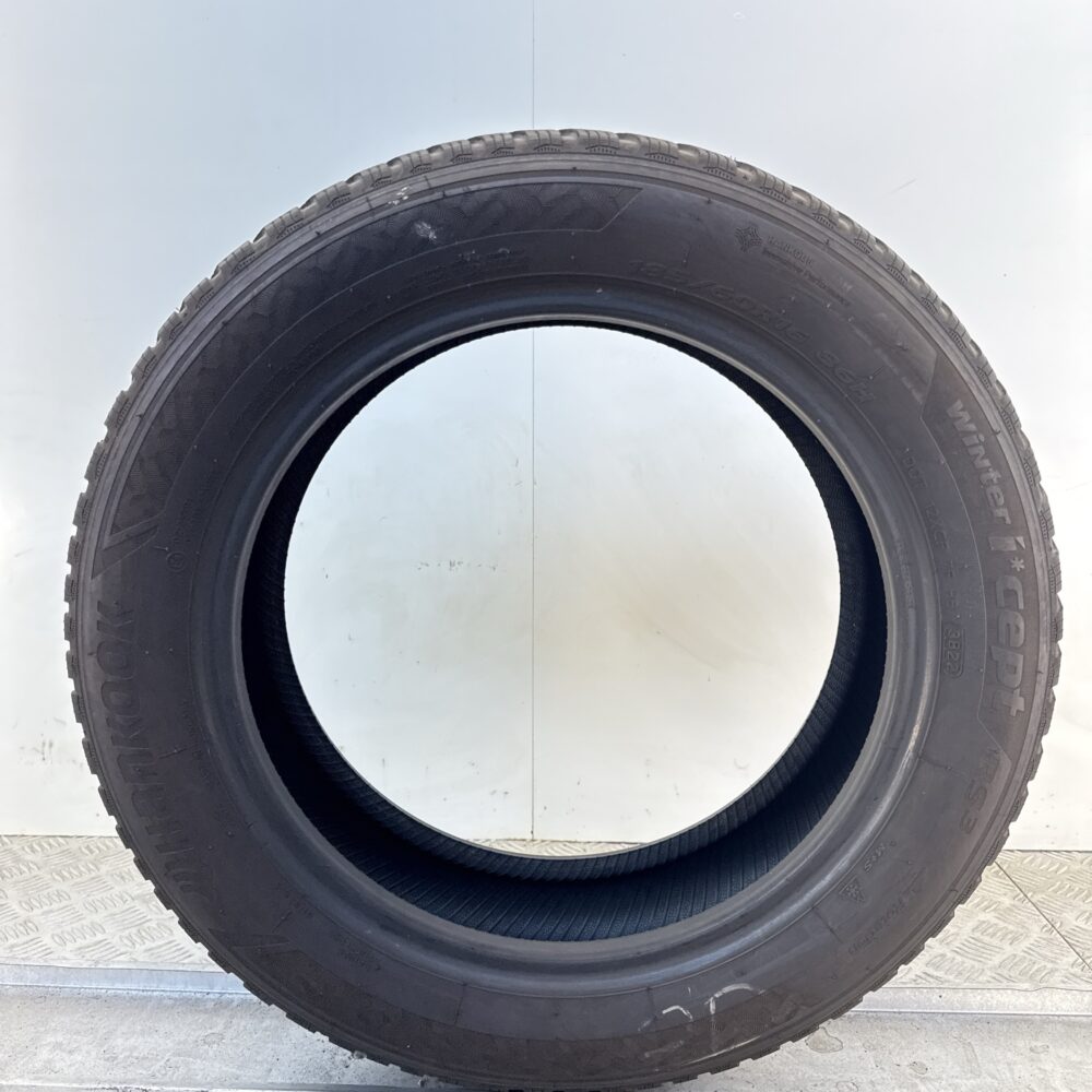 Gomme Usate 185 60 R16 86H Hankook Winter Icept RS3 Invernali | Gomme Usate | PrimaGomme.it Gomme usate 185 60 R16 Hankook Winter Icept RS3 - foto 3