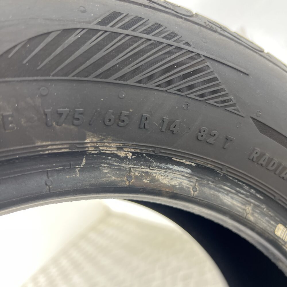 Pneumatico Usato 175 65 R14 82T Esa Tecar Spirit Pro Estivo | Gomme Usate | PrimaGomme.it Pneumatico usato 175 65 R14 Esa Tecar Spirit Pro - foto 4