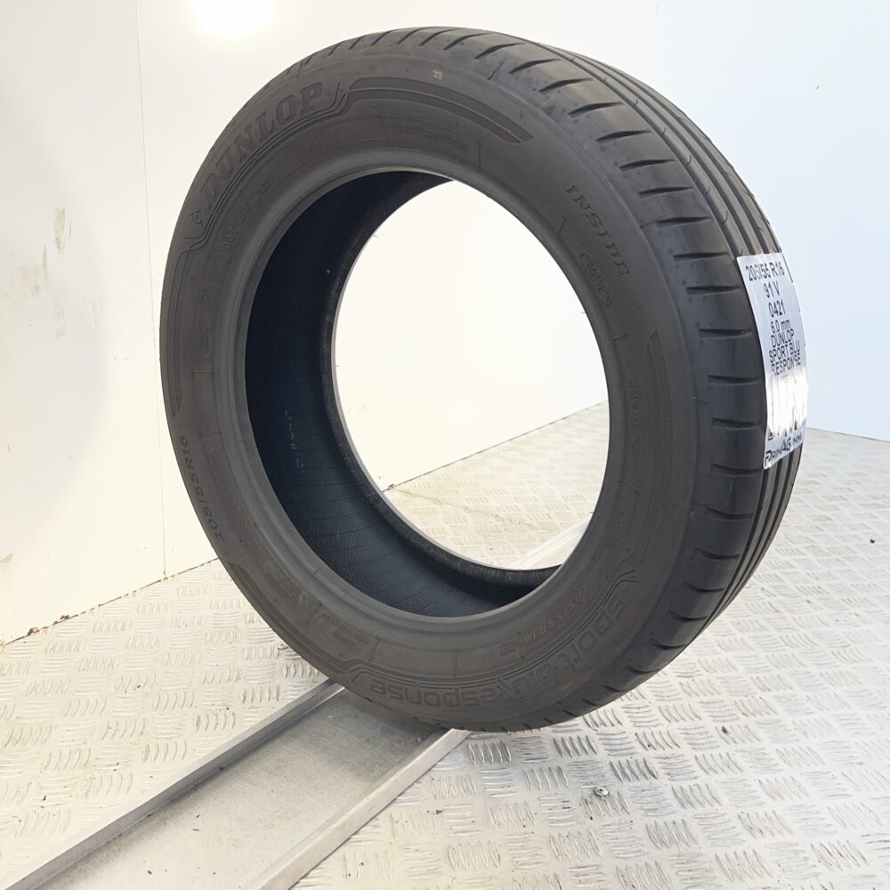 Pneumatico Usato 205 55 R16 91V DUNLOP Sport Blu Response 86% Estivo | Gomme Usate | PrimaGomme.it Pneumatico usato 205 55 R16 DUNLOP Sport Blu Response