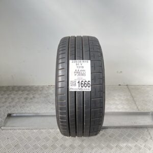 Gomma Usata 235 35 R19 91Y Pirelli P Zero 62% Estiva