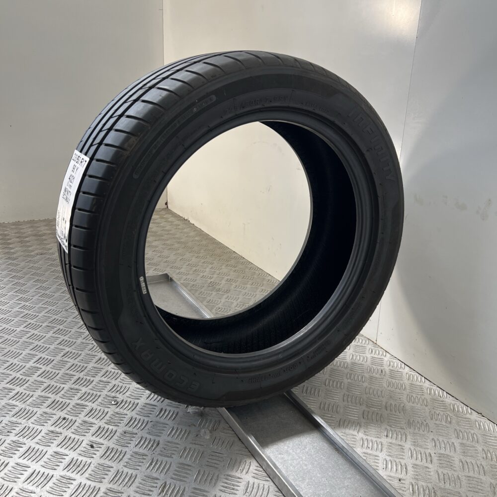 Pneumatico Usato 225 50 R17 98Y Infinity Ecomax 79% Estivo | Gomme Usate | PrimaGomme.it Pneumatico usato 225 50 R17 Infinity Ecomax - foto 2