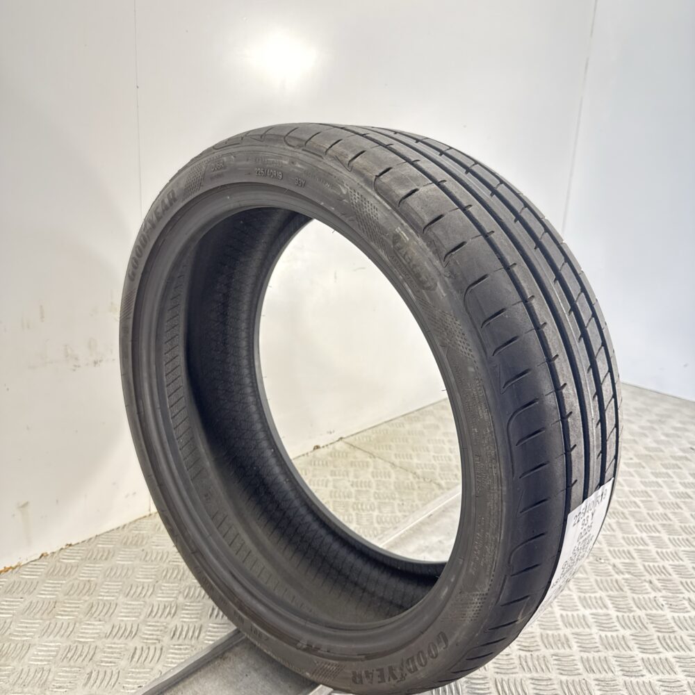 Pneumatico Usato 225 40 R19 93Y Goodyear Eagle F1 Asymmetric 5 89% Estivo | Gomme Usate | PrimaGomme.it Pneumatico usato 225 40 R19 Goodyear Eagle F1 Asymmetric 5 - foto 4