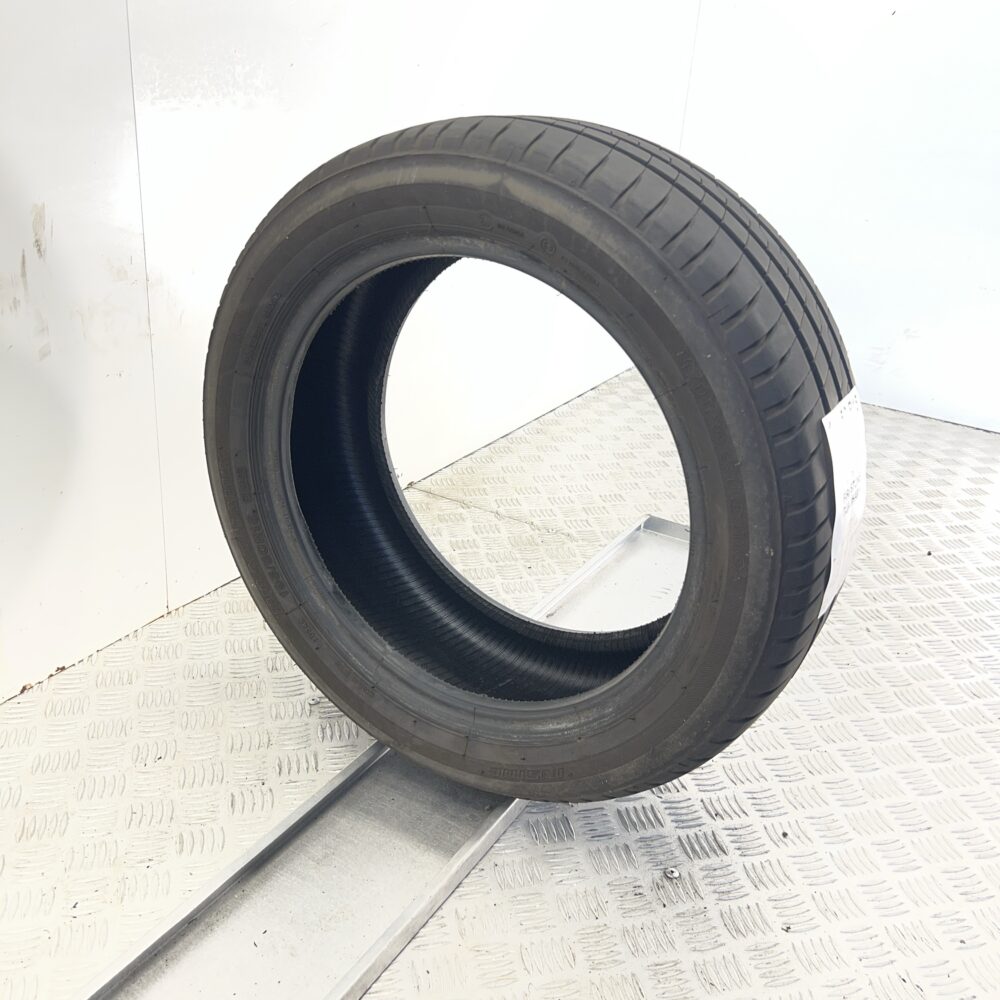 Pneumatico Usato 195 50 R15 82H Firestone Roadhawk Estivo | Gomme Usate | PrimaGomme.it Pneumatico usato 195 50 R15 Firestone Roadhawk