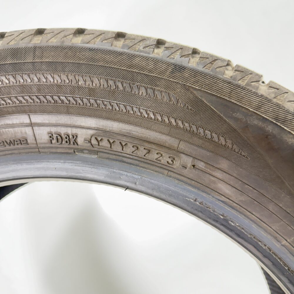Pneumatici Usati 205 55 R16 94H Yokohama BluEarth Winter V906 Invernali | Gomme Usate | PrimaGomme.it Pneumatici usati 205 55 R16 Yokohama BluEarth Winter V906 - foto 3