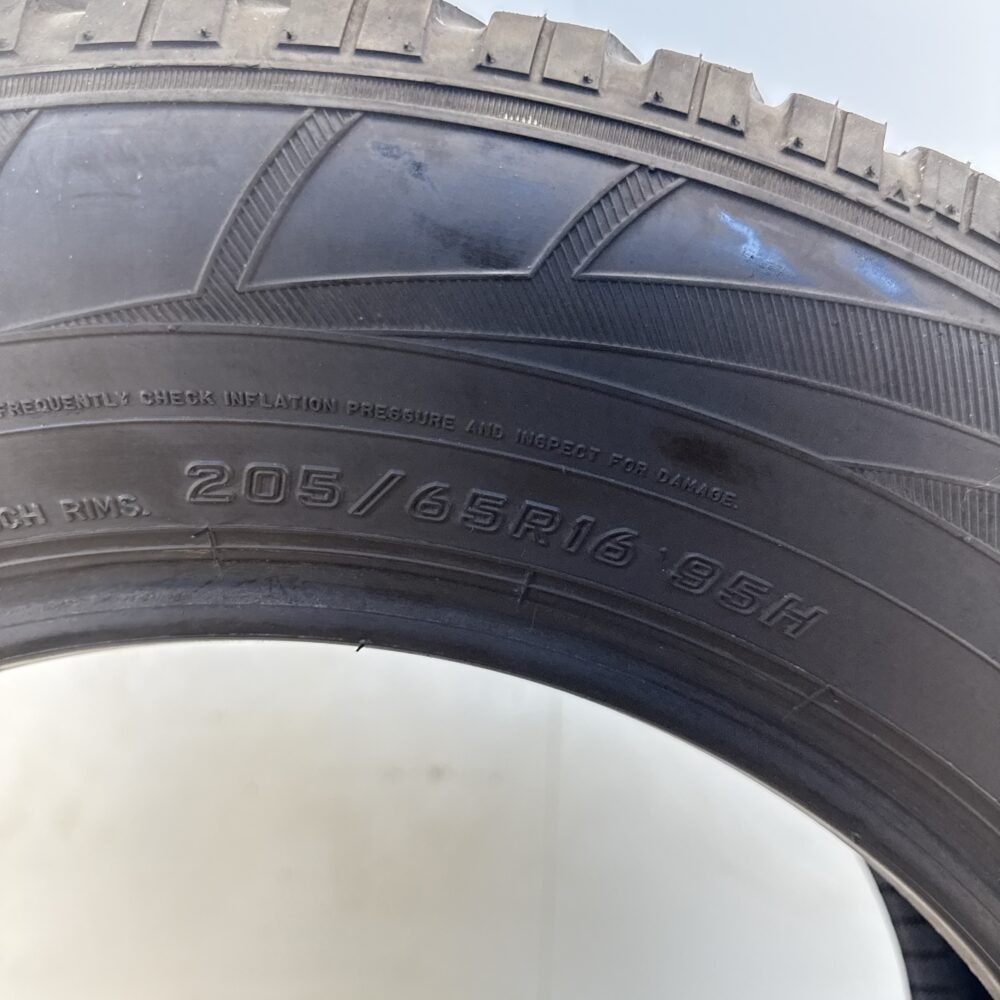 Gomme Usate 205 65 R16 95H Falken Eurowinter HS01 Invernali | Gomme Usate | PrimaGomme.it Gomme usate 205 65 R16 Falken Eurowinter HS01 - foto 6