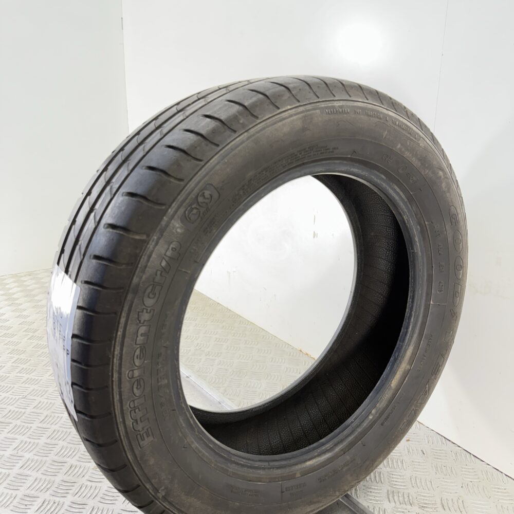 Pneumatico Usato 195 60 R16 89H Goodyear Efficient Grip 74% Estivo | Gomme Usate | PrimaGomme.it Pneumatico usato 195 60 R16 Goodyear Efficient Grip - foto 3