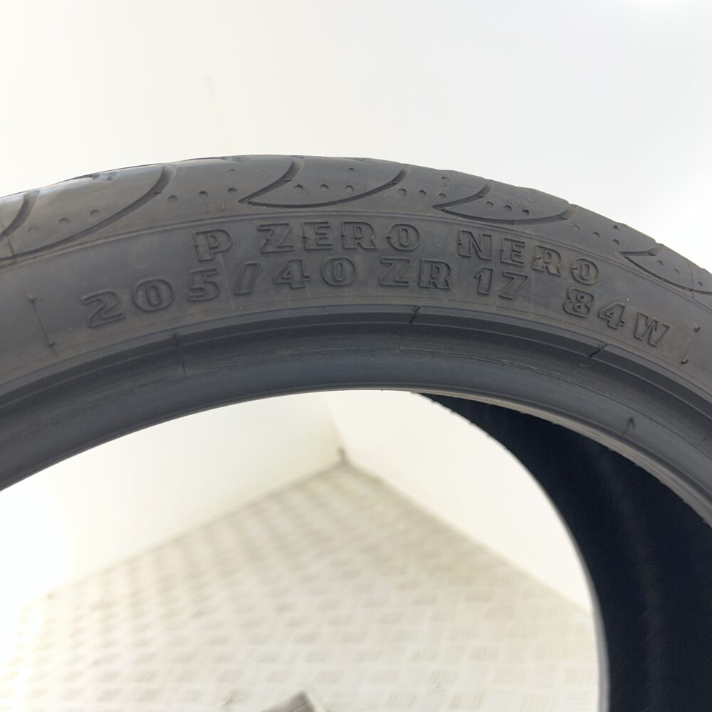 Pneumatico Usato 205 40 ZR17 84W PIRELLI P Zero Nero 71% Estivo | Gomme Usate | PrimaGomme.it Pneumatico usato 205 40 ZR17 PIRELLI P Zero Nero - foto 4