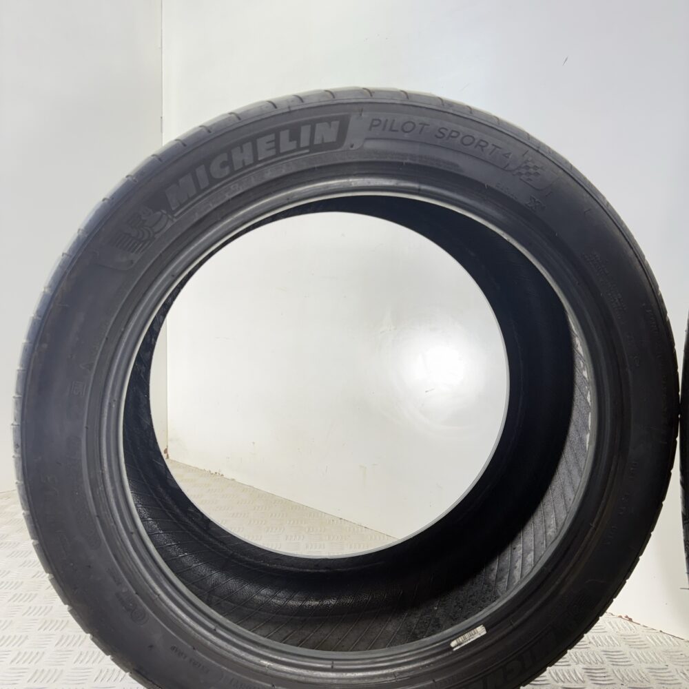 Pneumatici Usati 275 40 ZR19 XL 105Y Michelin Pilot Sport 4 76% Estive | Gomme Usate | PrimaGomme.it Pneumatici usati 275 40 ZR19 Michelin Pilot Sport 4 - foto 3