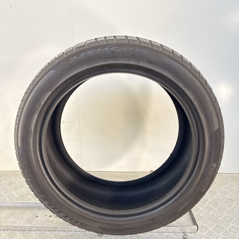 Gomme Usate 245 45 R19 102V Pirelli Sottozero Winter 78% Invernali | Gomme Usate | PrimaGomme.it Gomme usate 245 45 R19 Pirelli Sottozero Winter - foto 3