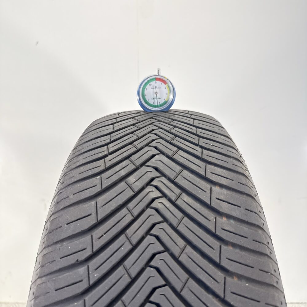 Pneumatico Usato 215 65 R17 99H Continental AllSeason Contact 4 Stagioni | Gomme Usate | PrimaGomme.it Pneumatico usato 215 65 R17 Continental AllSeason Contact - foto 5