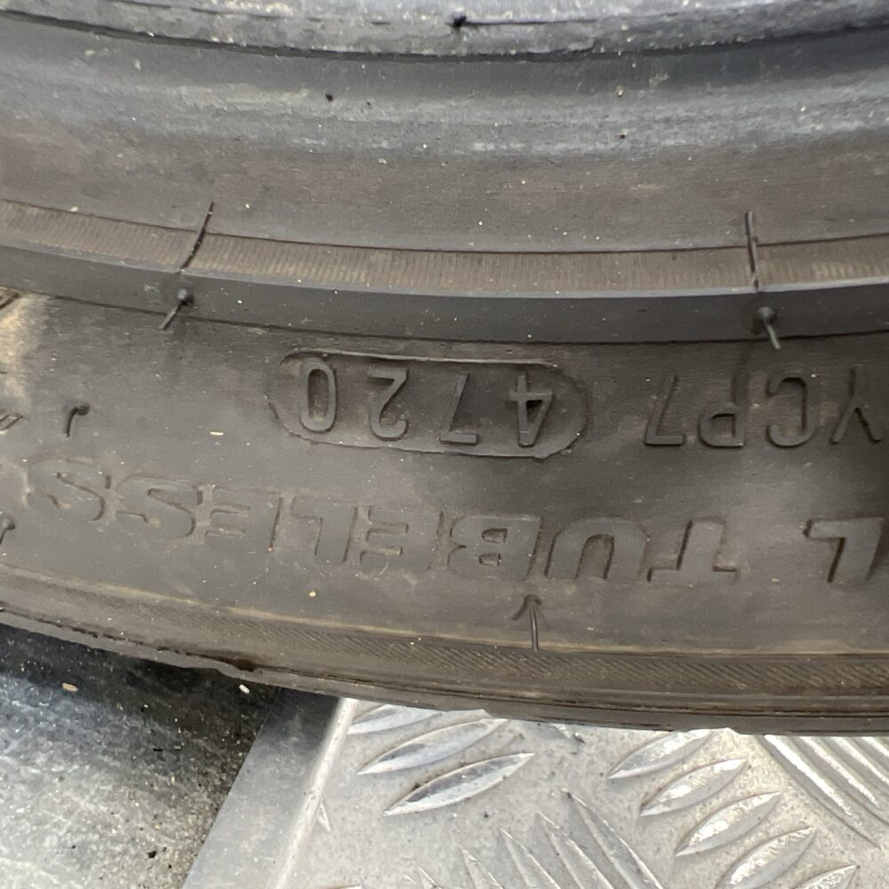 Pneumatico Usato 205 45 ZR17 88Y KUMHO Ecsta PS71 74% Estivo | Gomme Usate | PrimaGomme.it Pneumatico usato 205 45 ZR17 KUMHO Ecsta PS71 - foto 3