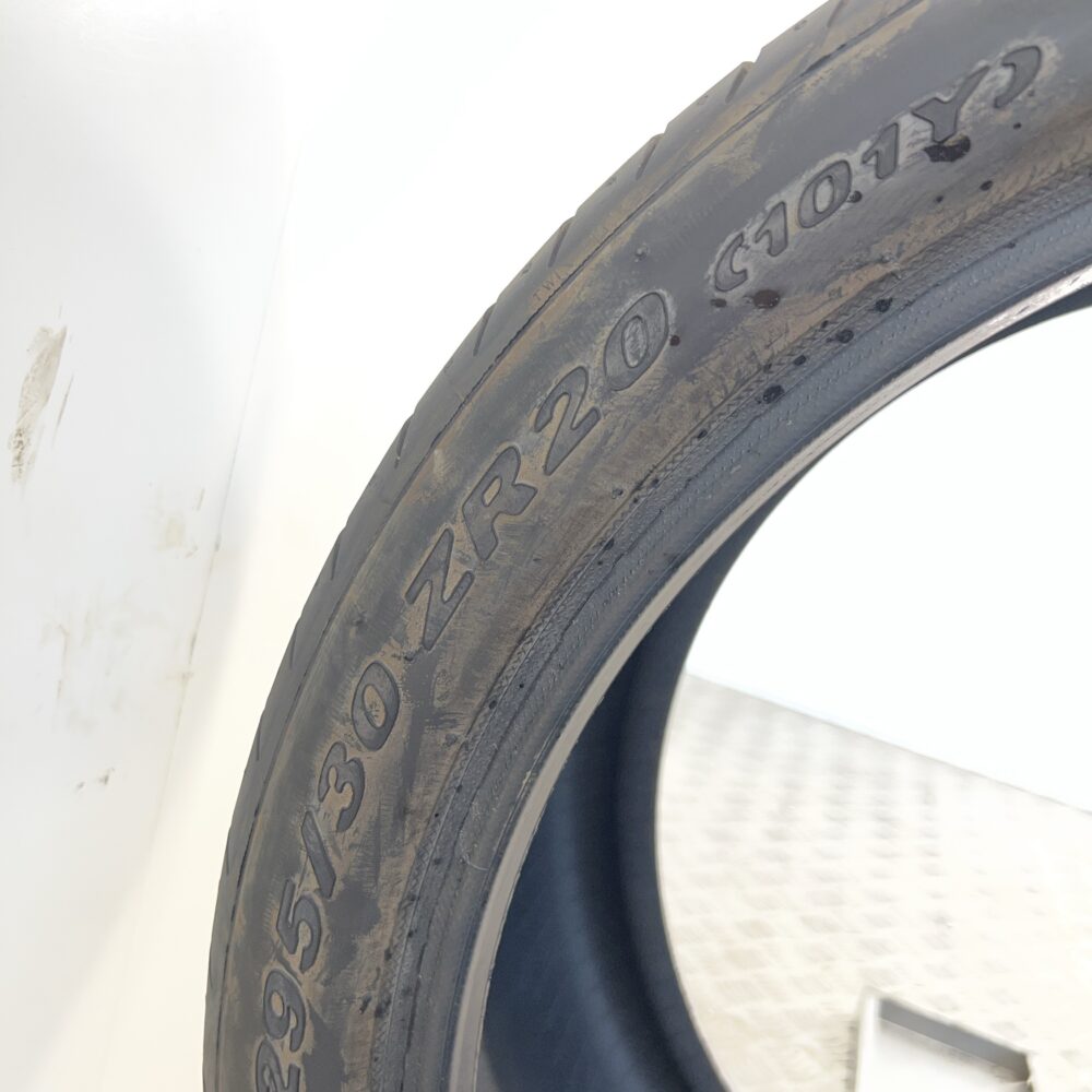 Pneumatico Usato 295 30 ZR20 101Y Pirelli Pzero 86% Estivo | Gomme Usate | PrimaGomme.it Pneumatico usato 295 30 ZR20 Pirelli Pzero - foto 4