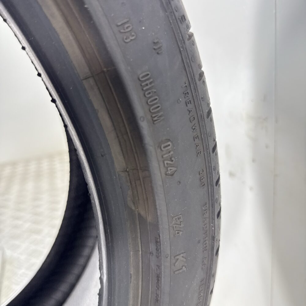 Pneumatico Usato 275 35 R21 103W Pirelli P Zero Estivo | Gomme Usate | PrimaGomme.it Pneumatico usato 275 35 R21 Pirelli P Zero