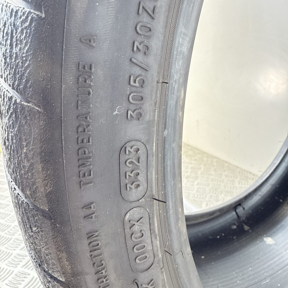 Pneumatico Usato 305 30 ZR20 103Y Michelin Pilot Sport Cup 2 89% Estivo | Gomme Usate | PrimaGomme.it Pneumatico usato 305 30 ZR20 Michelin Pilot Sport Cup 2 - foto 2